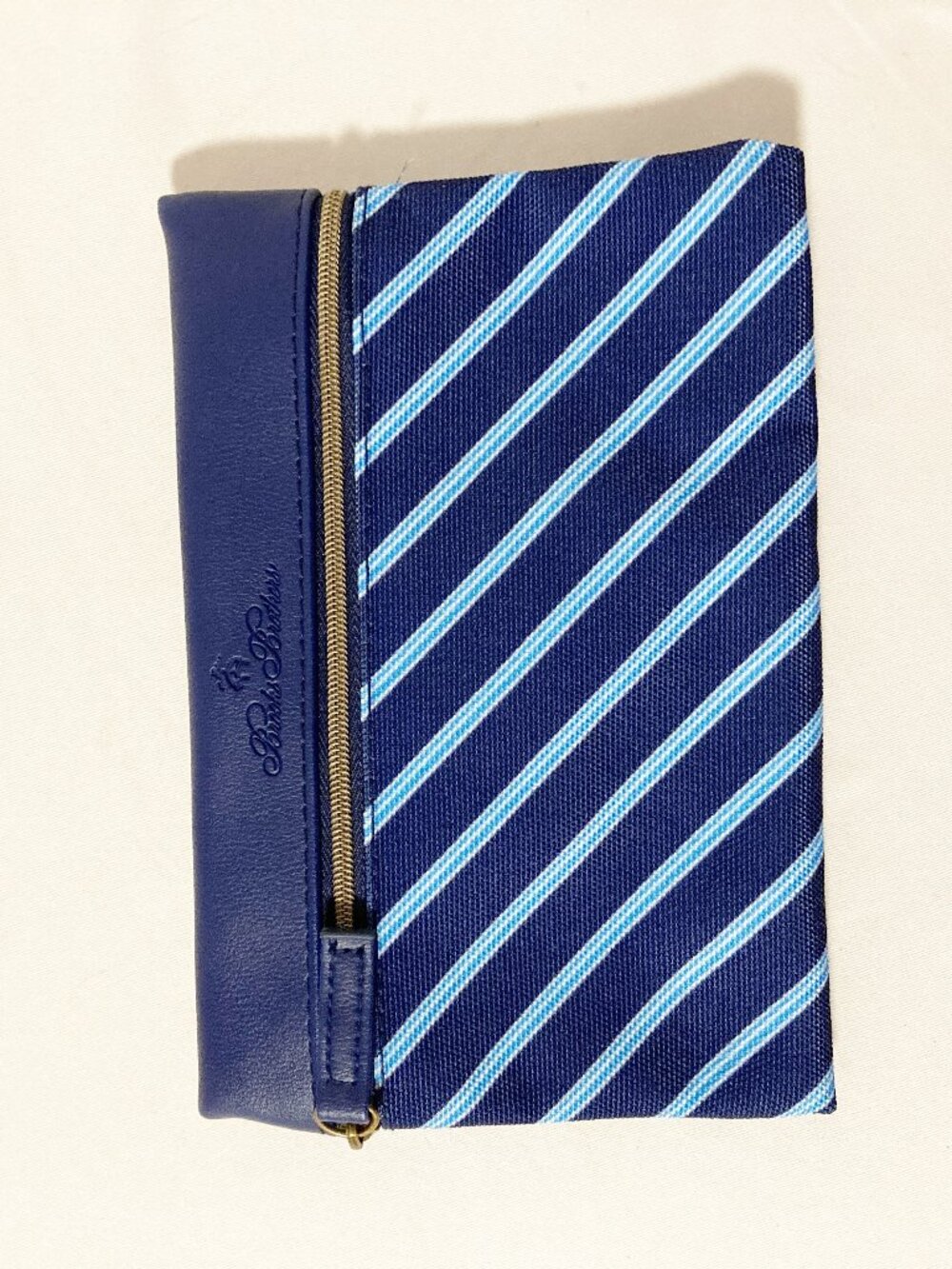 Brooks Brothers United Polaris Zipper Pouch Striped